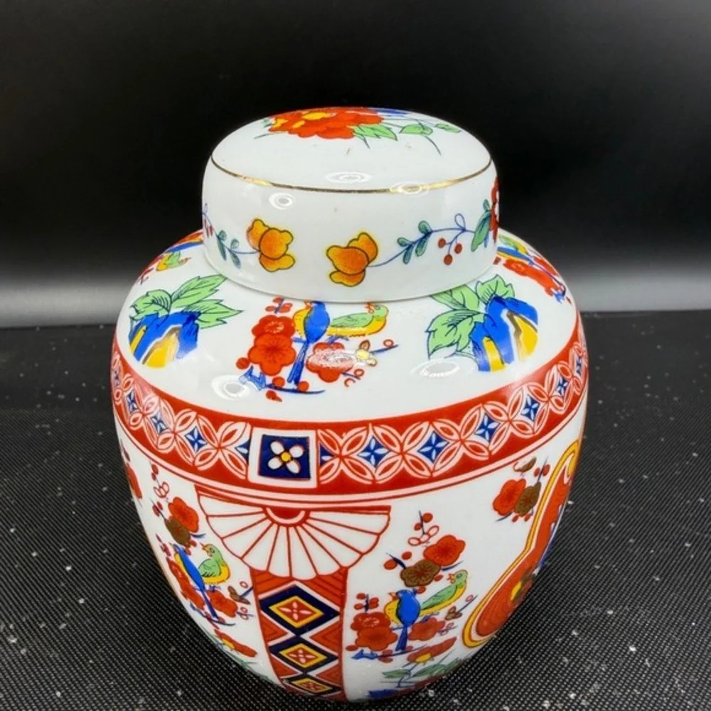 Vintage Porcelain Ginger Jar Floral Bird‎ Chinoiserie Lidded Vase Gilt 5 Inch